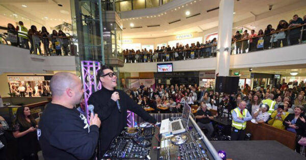 Student Shopping Lock-in event with Gok Wan